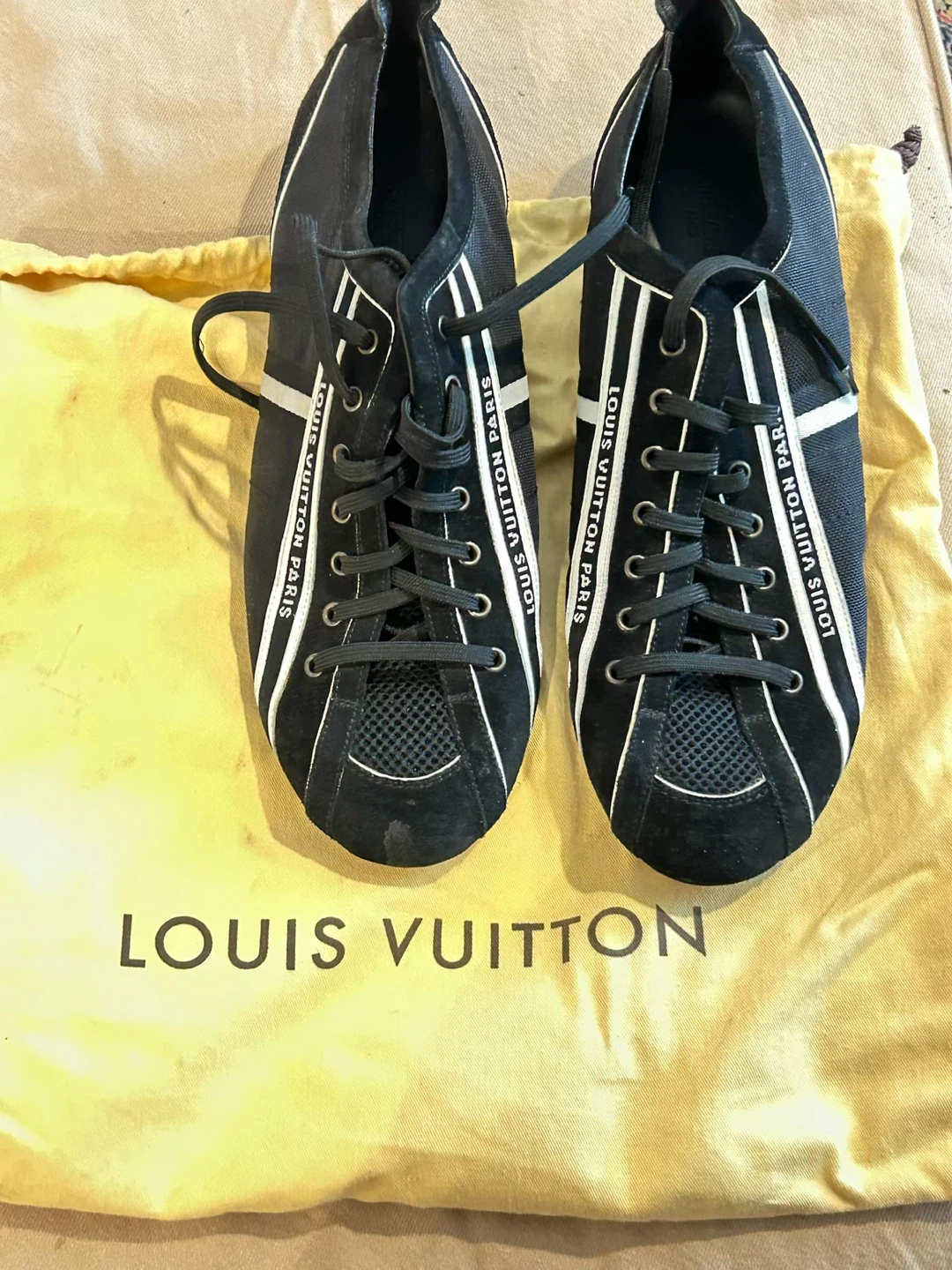 Louis Vuitton Black Sneakers with Dust Bag