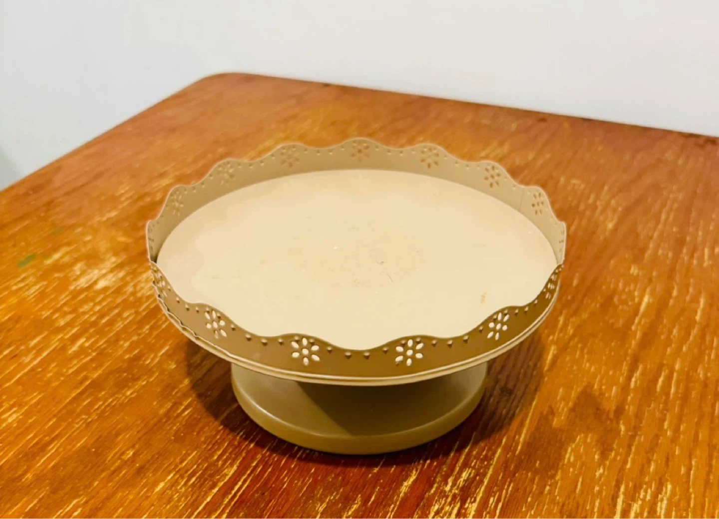Light Brown Cake Stand - photo 2