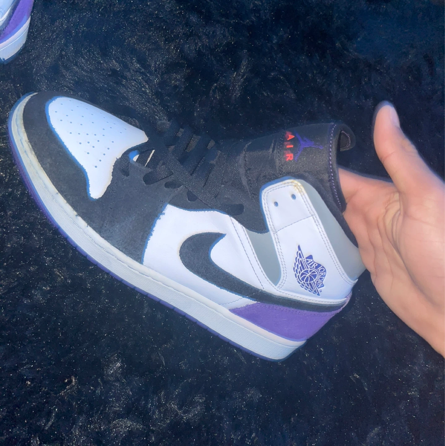 Air Jordan 1 Mid Sneakers