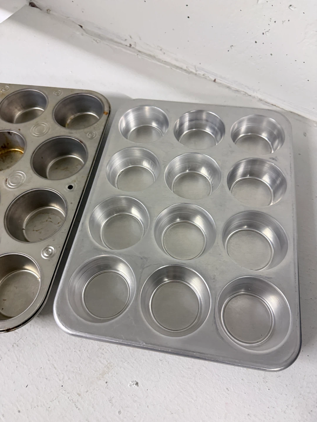 Baking Pan Set - Muffin, Loaf, and Round Cake Pans - photo 5