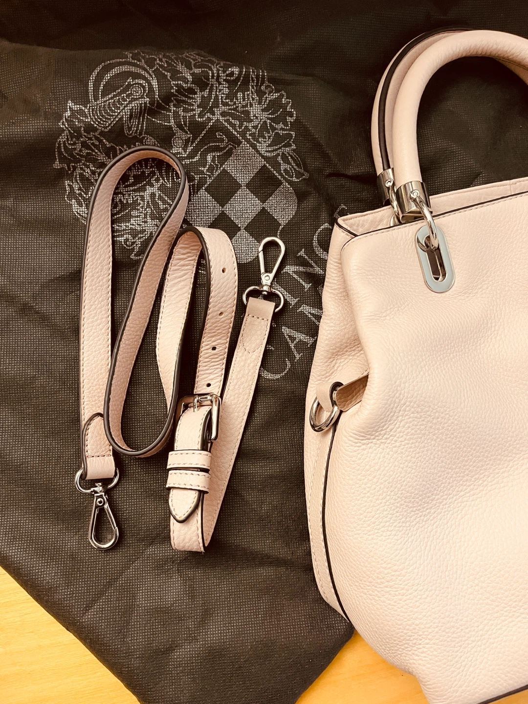 Vince Camuto Bag - Baby Pink - Perfect for spring/summer - photo 4