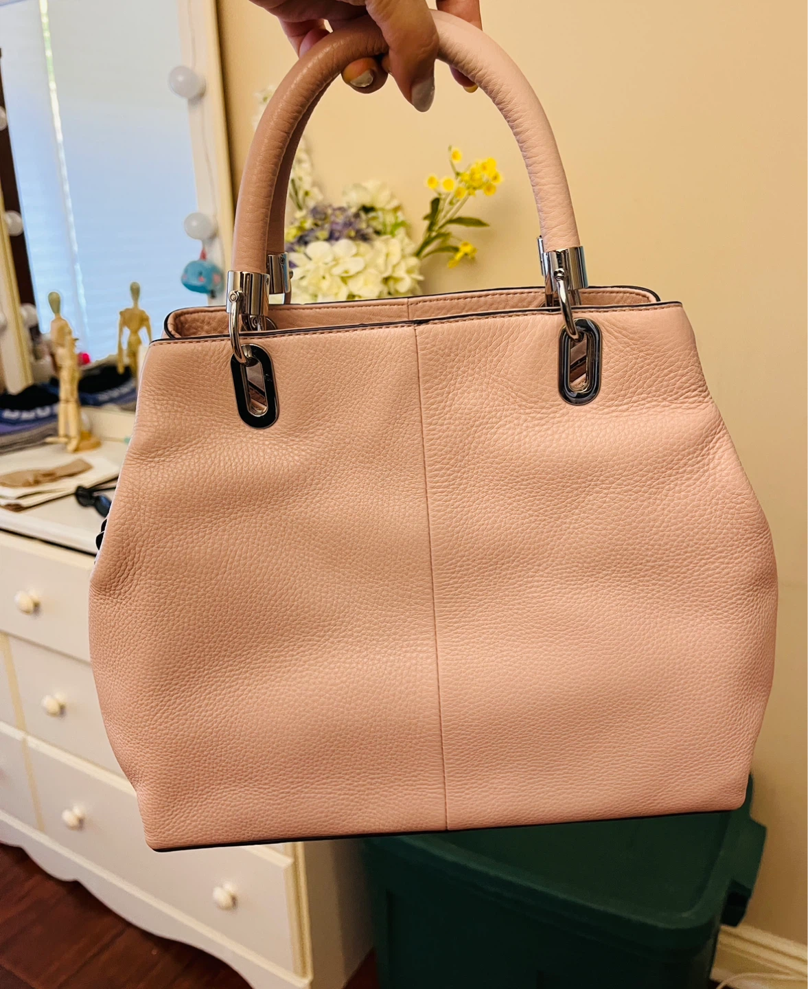 Vince Camuto Bag - Baby Pink - Perfect for spring/summer