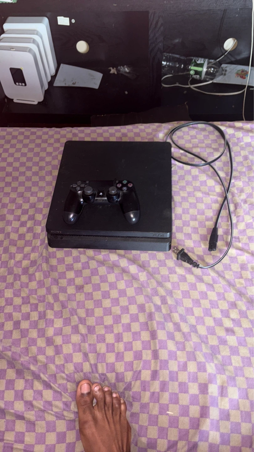Sony PlayStation 4 Slim Console with Controller - photo 4