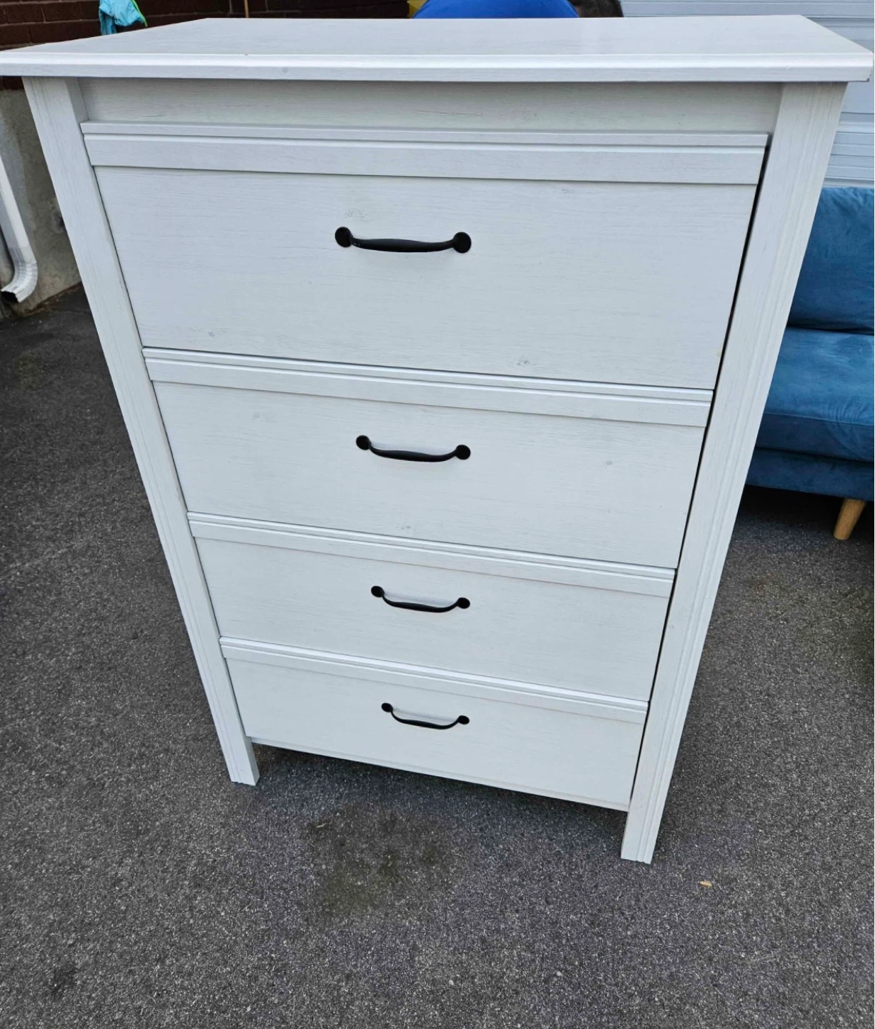 White 4-Drawer Dresser - photo 4