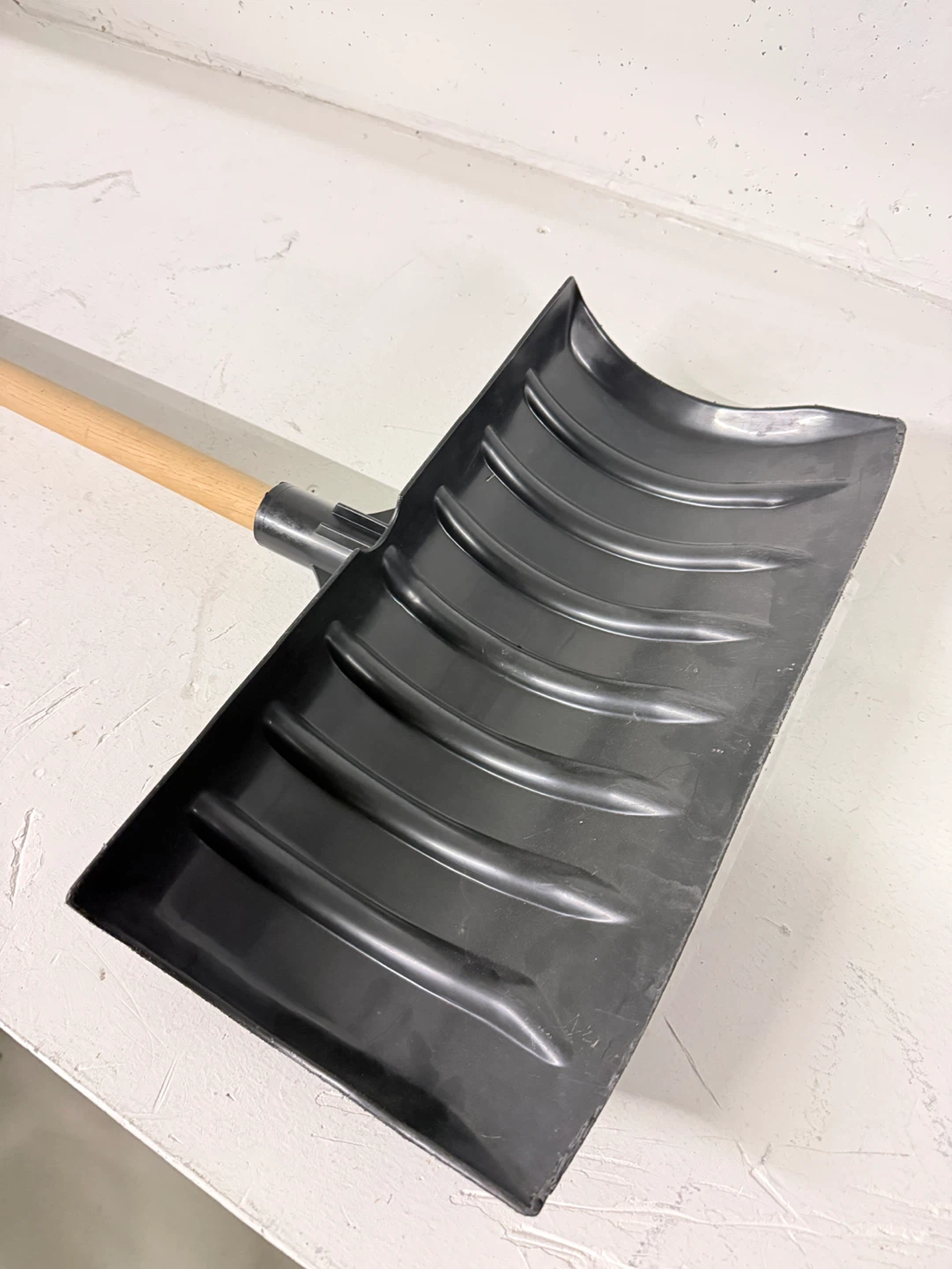 LYNX Snow Shovel - photo 3