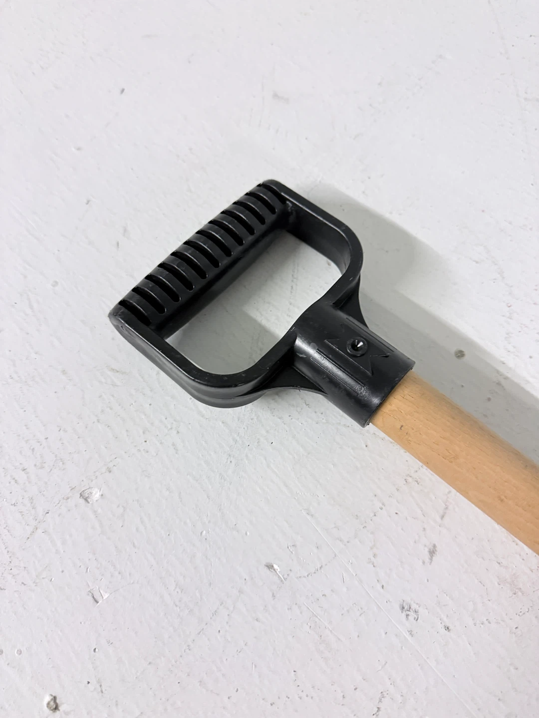 LYNX Snow Shovel - photo 4