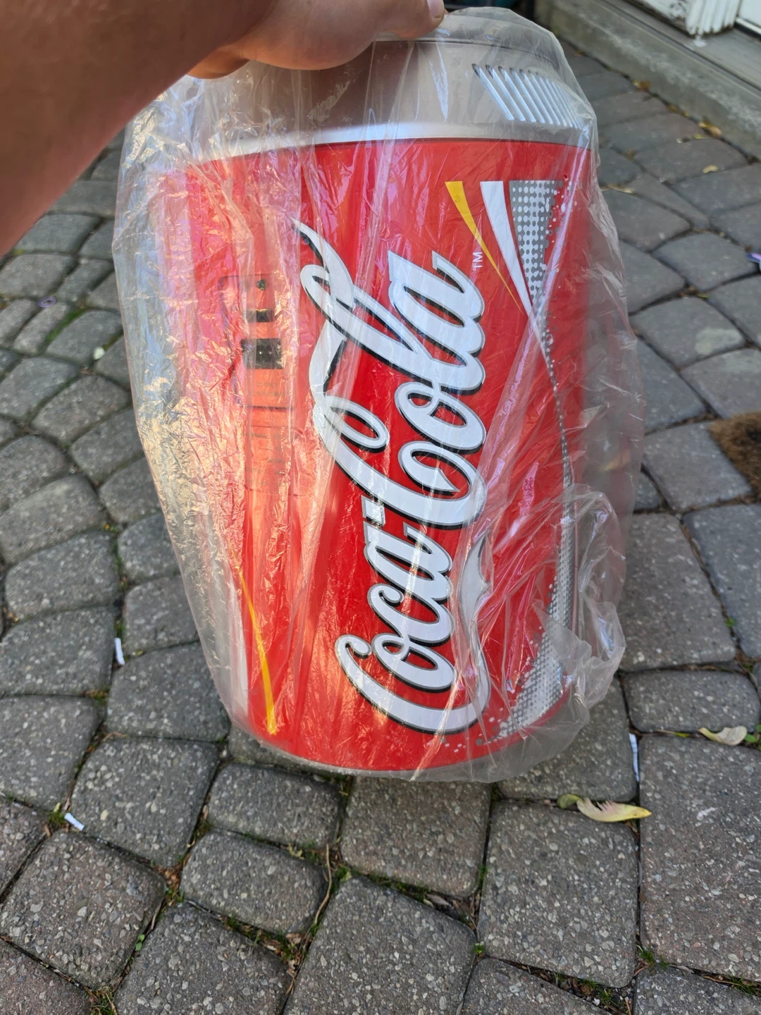 Coca-Cola Portable Mini Fridge - photo 3