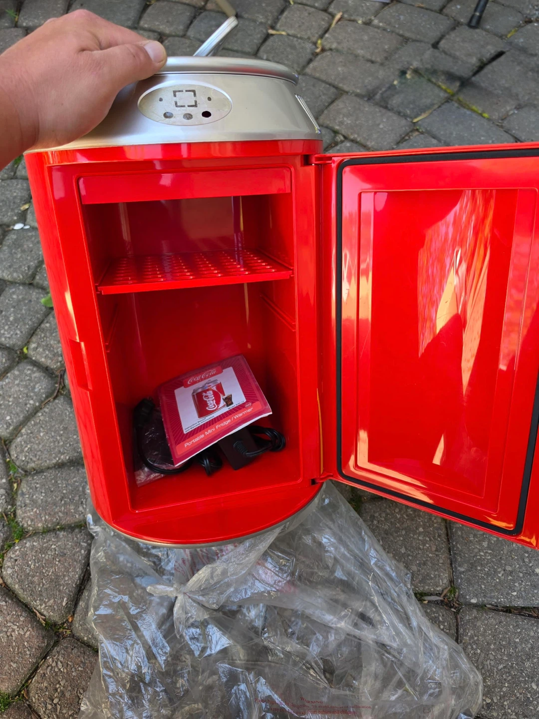 Coca-Cola Portable Mini Fridge - photo 2