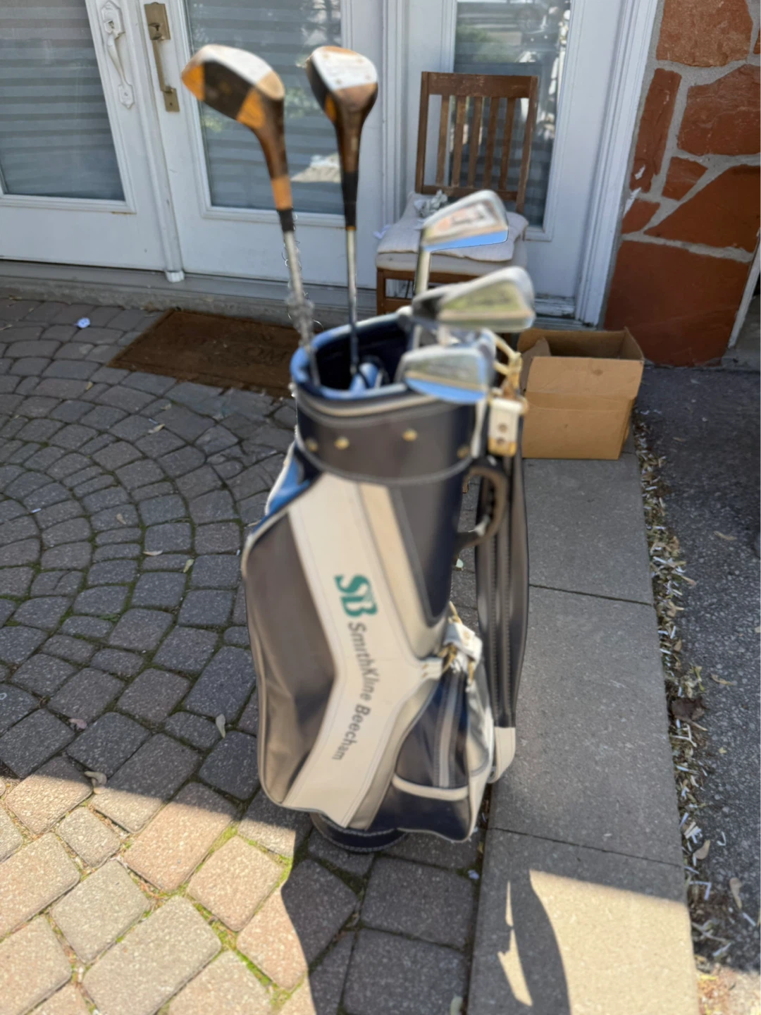SmithKline Beecham Golf Bag with Clubs