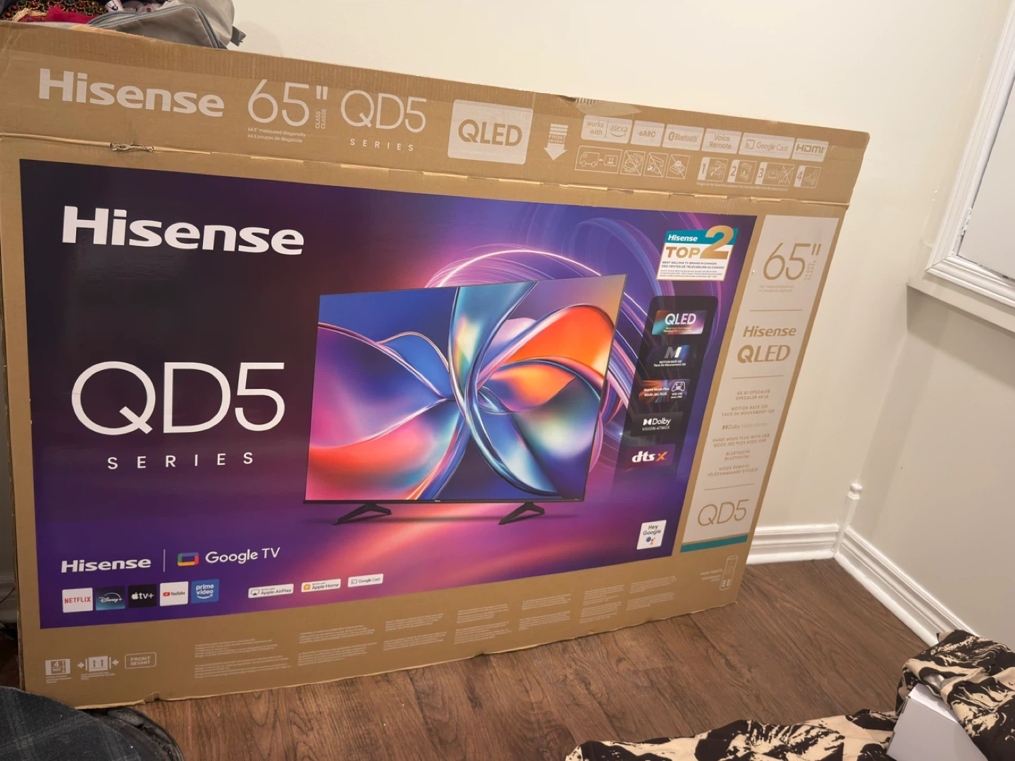 Hisense 65" QD5 QLED Series TV, Tv stand - photo 2
