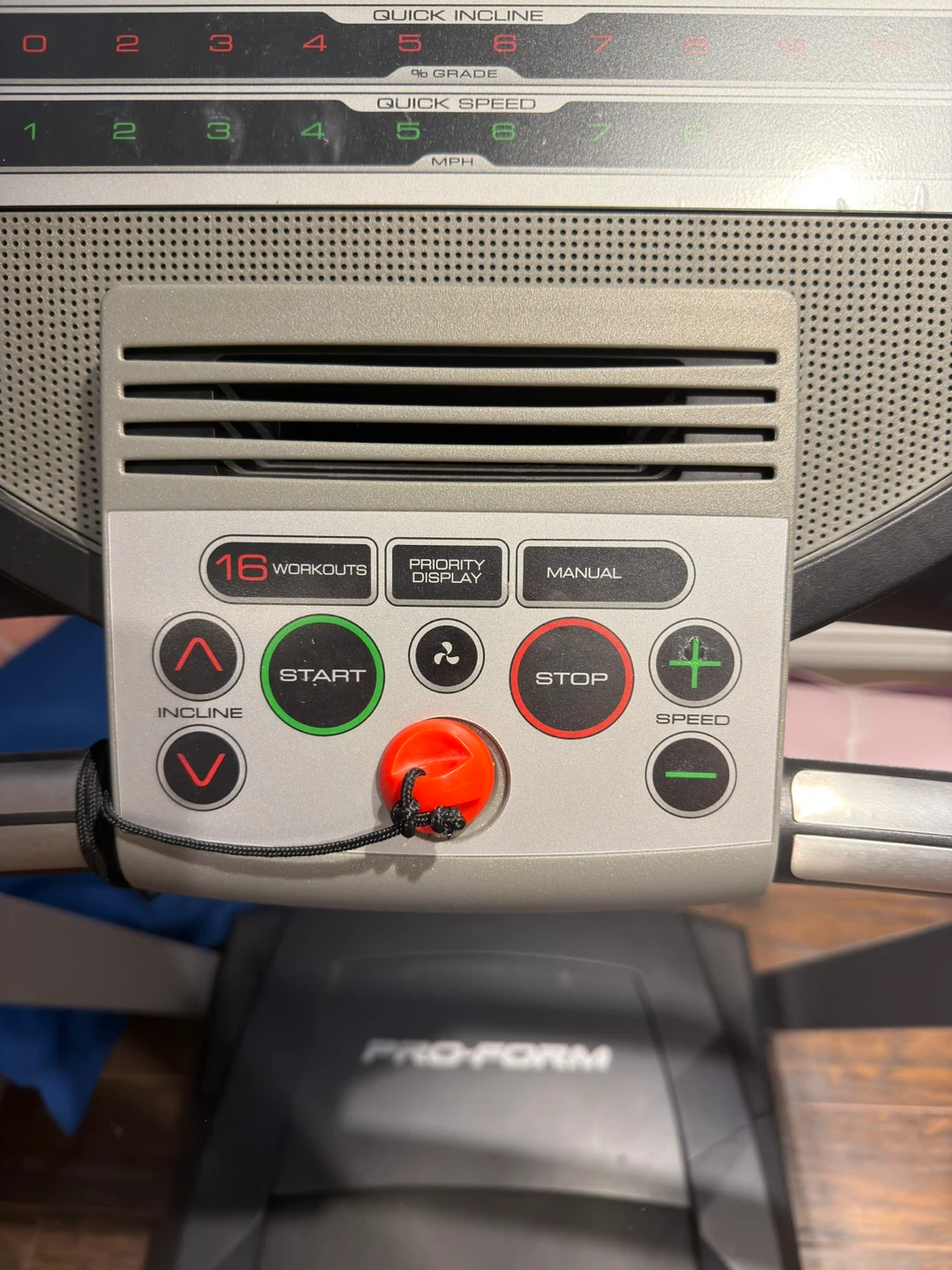 Pro-Form ZT4 Treadmill - photo 5