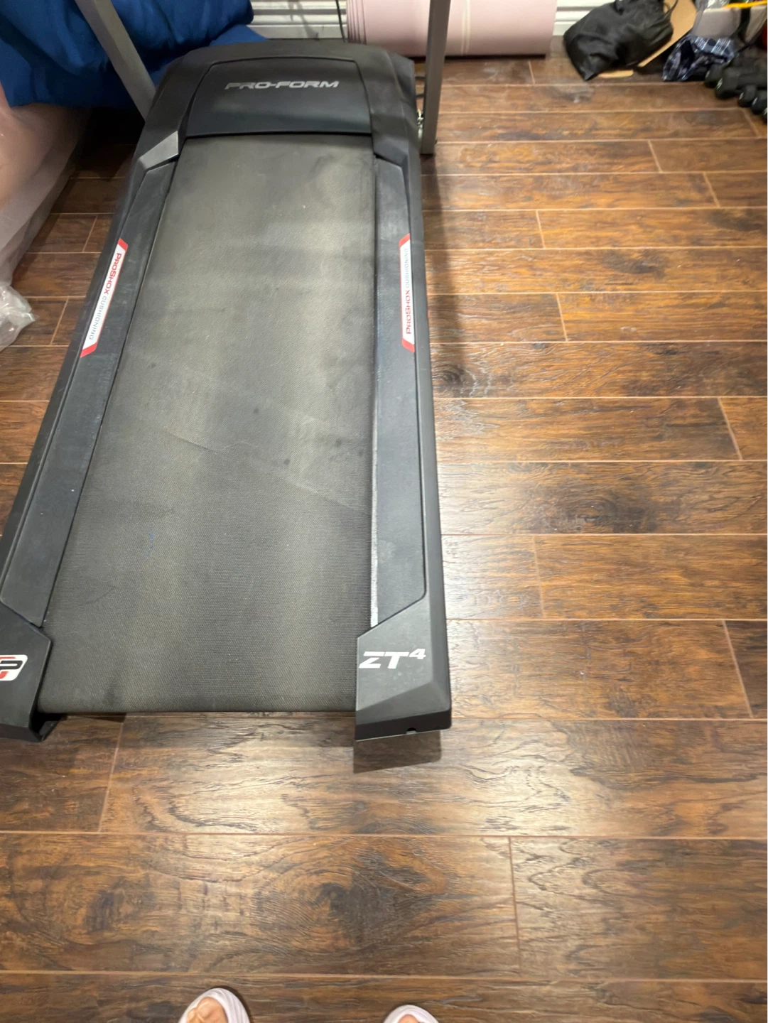 Pro-Form ZT4 Treadmill - photo 2
