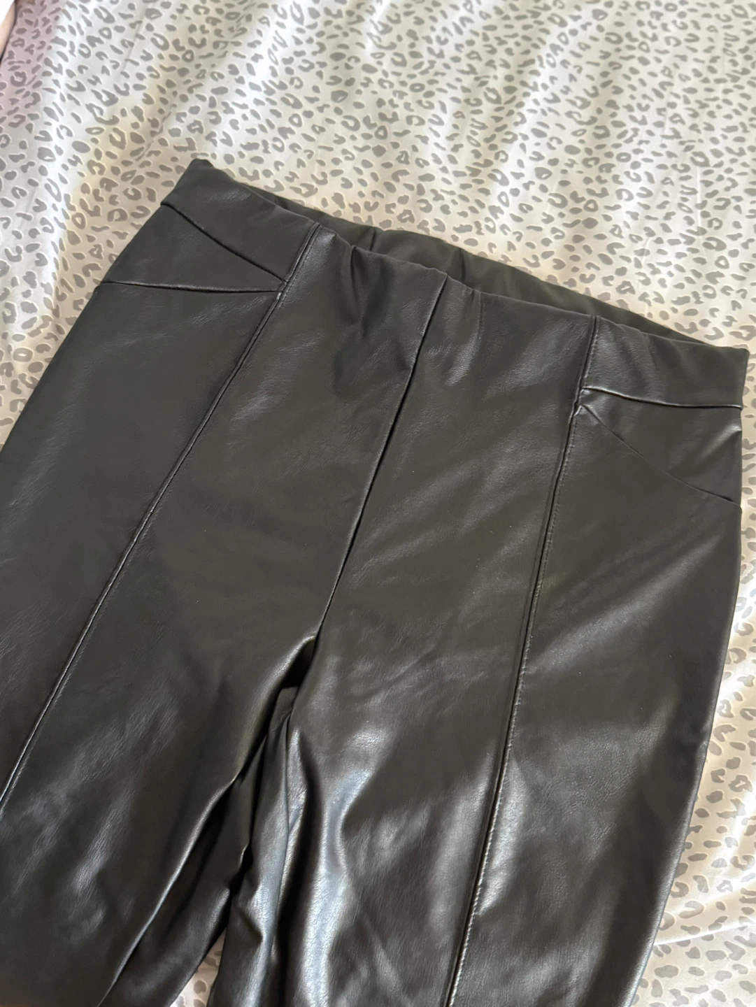 XL Fashion Nova Black Faux Leather Leggings - photo 2