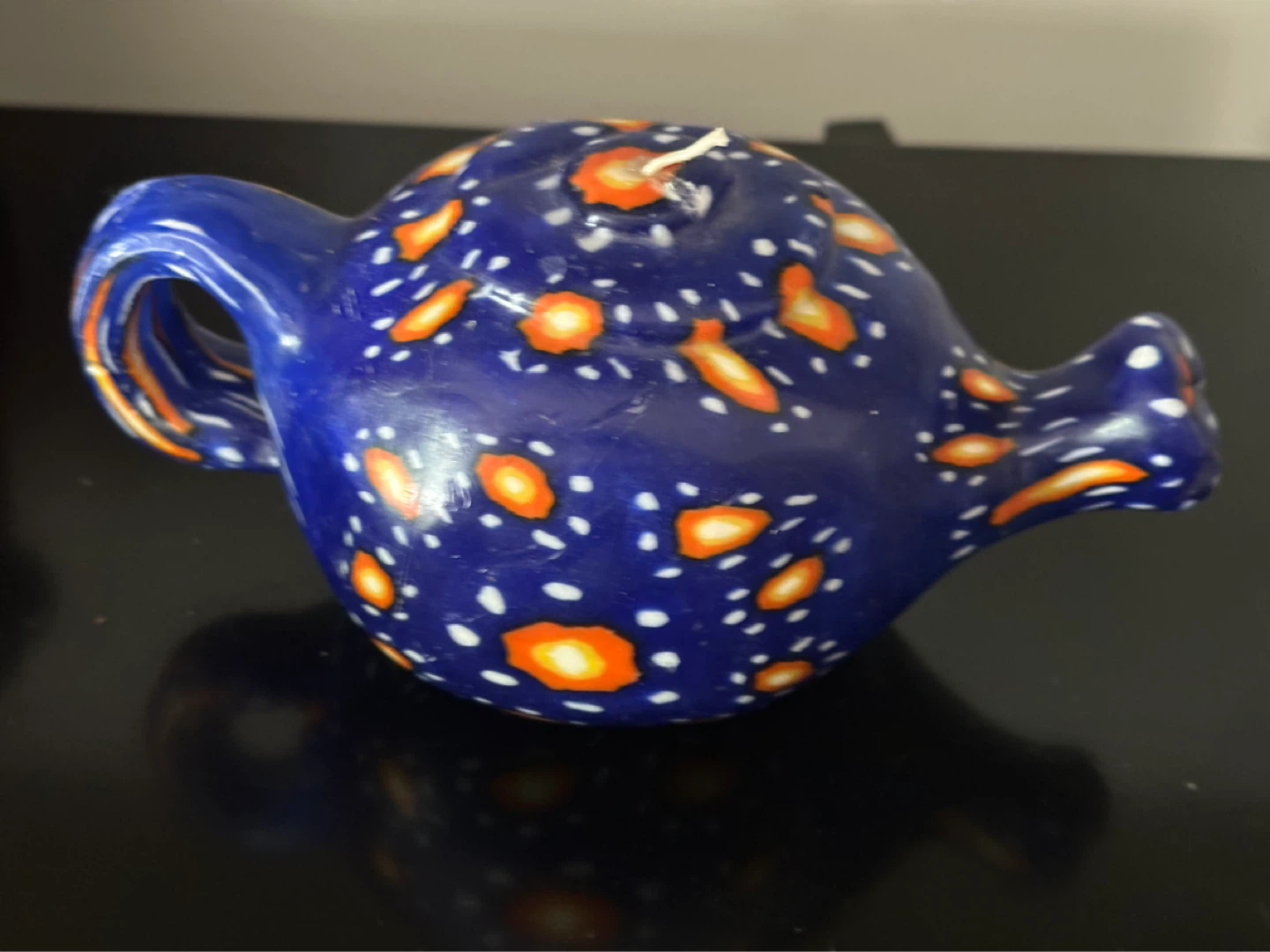 Vintage wax teapot shaped candle - photo 2