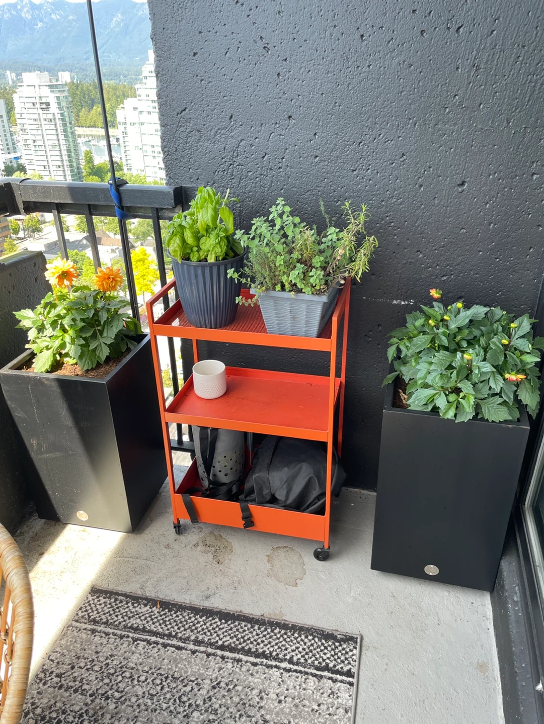 Plug & Play Patio furniture - photo 3