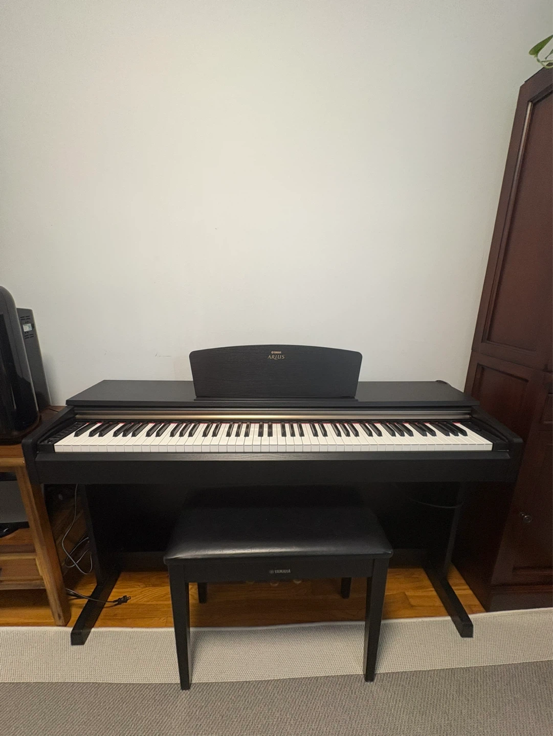 Yamaha Arius Digital Piano with Bench