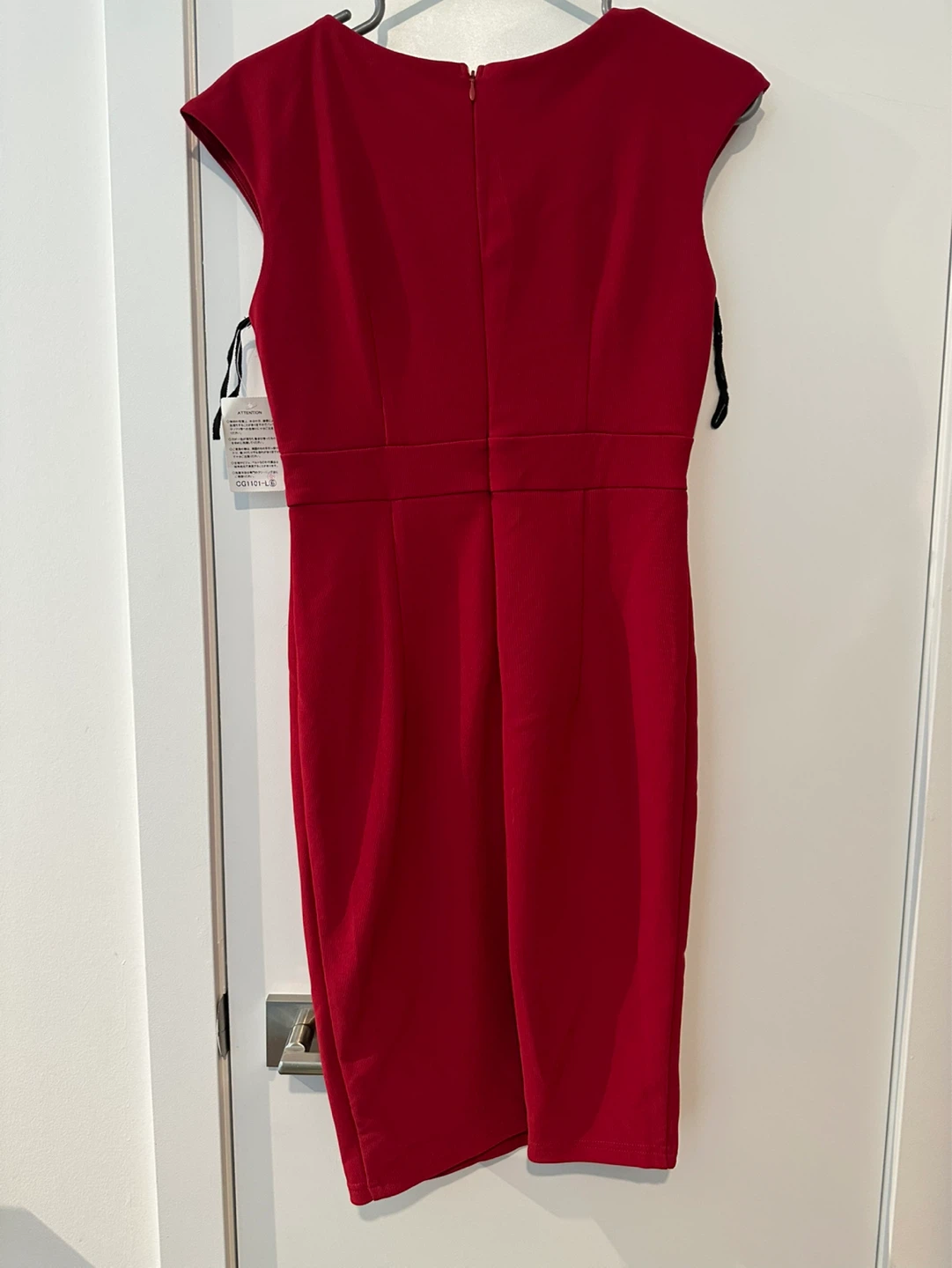 Brand New Red Midi Dress – NWT – Size L - photo 2