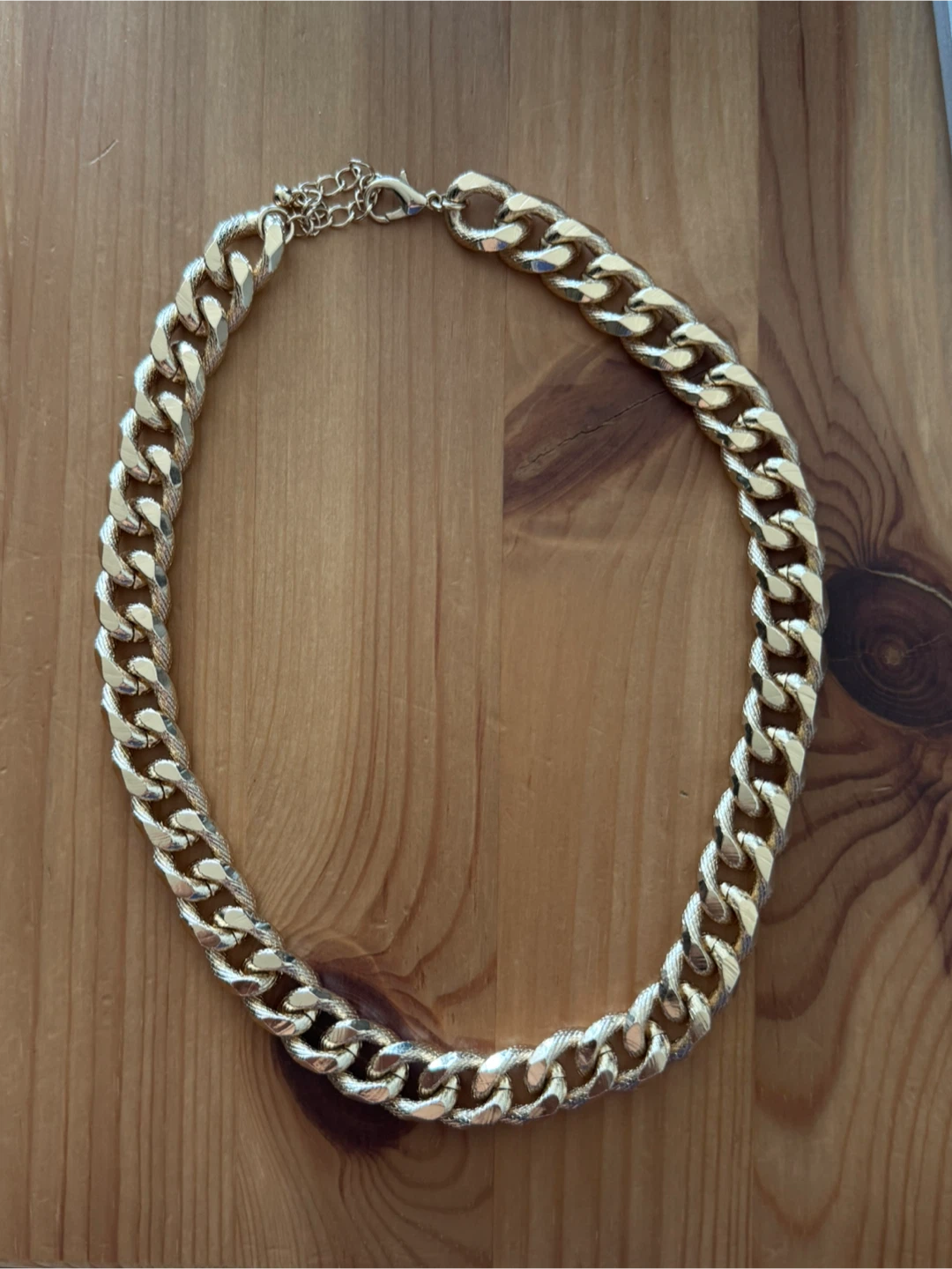 Gold Tone Chunky Chain Necklace
