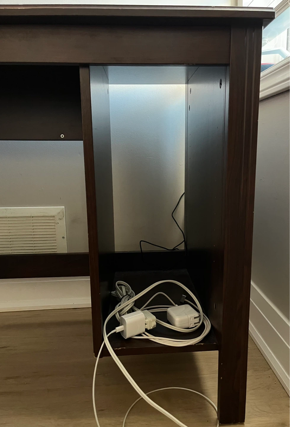 MOVING SALE - Study Table - photo 4