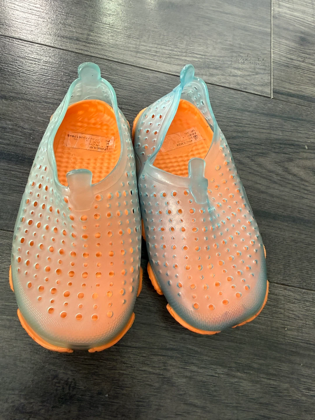 Kids Water Shoes size 5-6