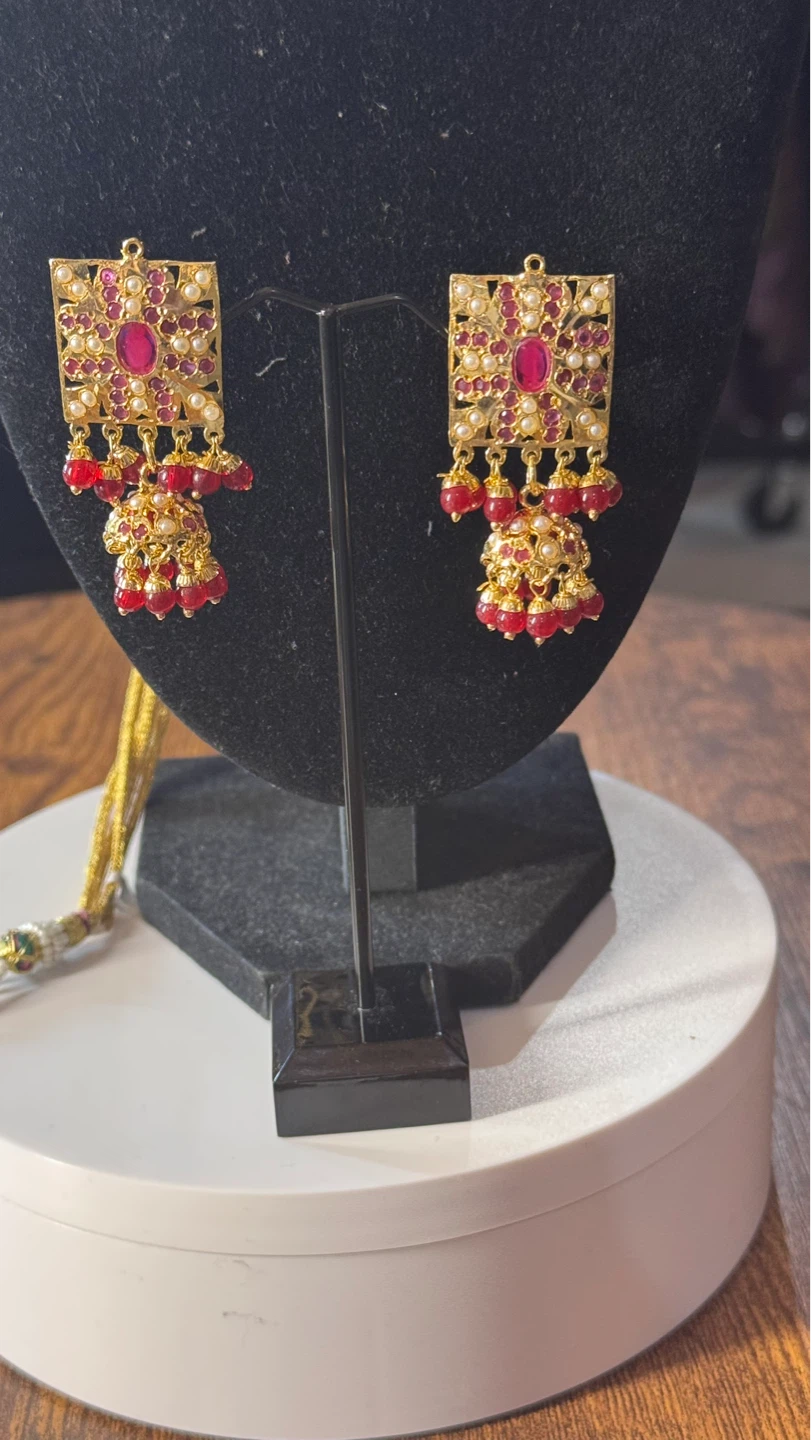Pearl Choker Necklace and Earrings Set - photo 3