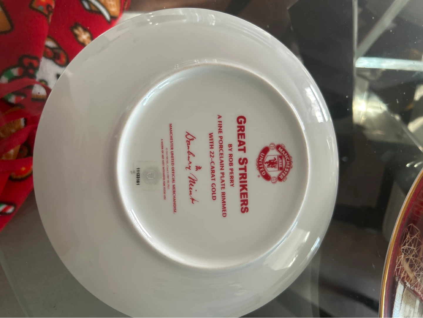 Official Manchester United Great Strikers Collector Plate - photo 2