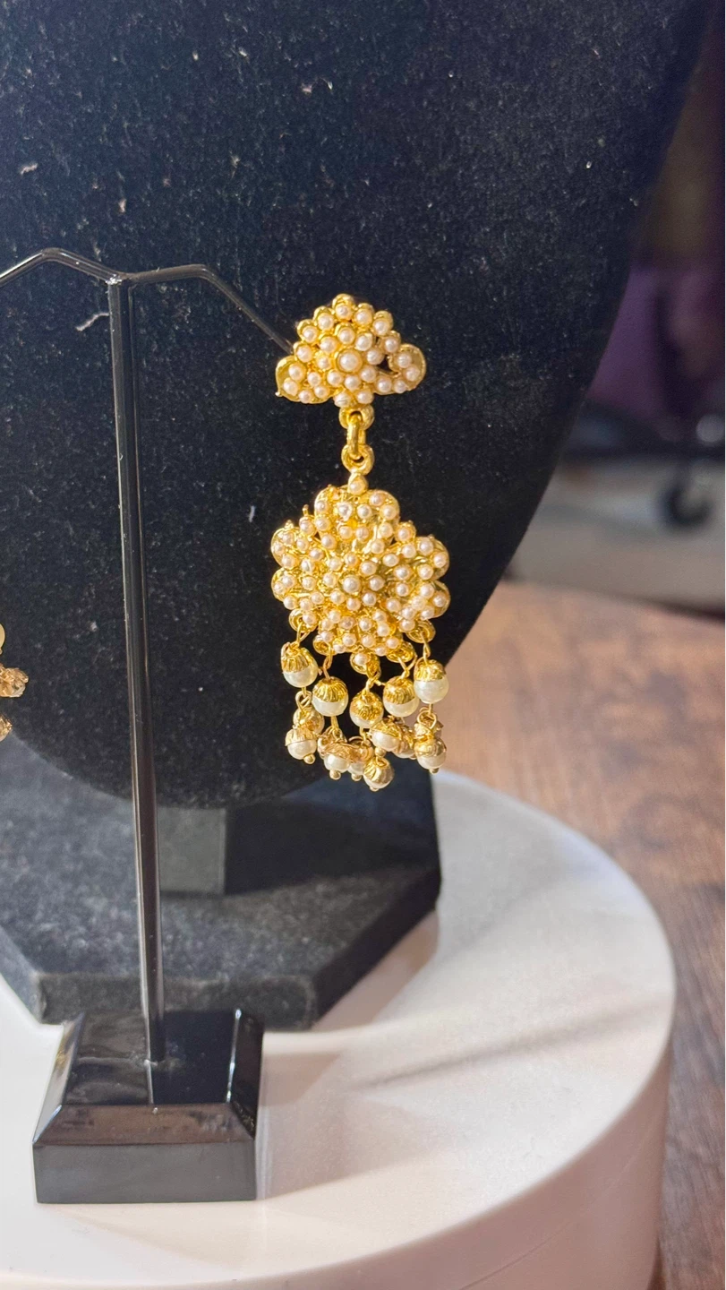 Pearl Choker Necklace and Earring Set with Maang Tikka - photo 5