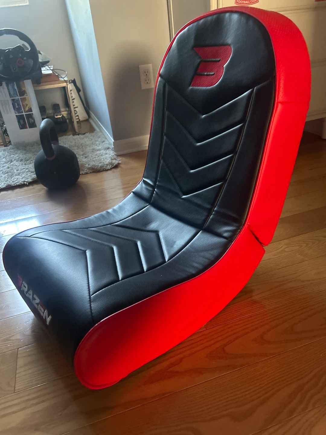Brazen Gaming Chair - photo 2