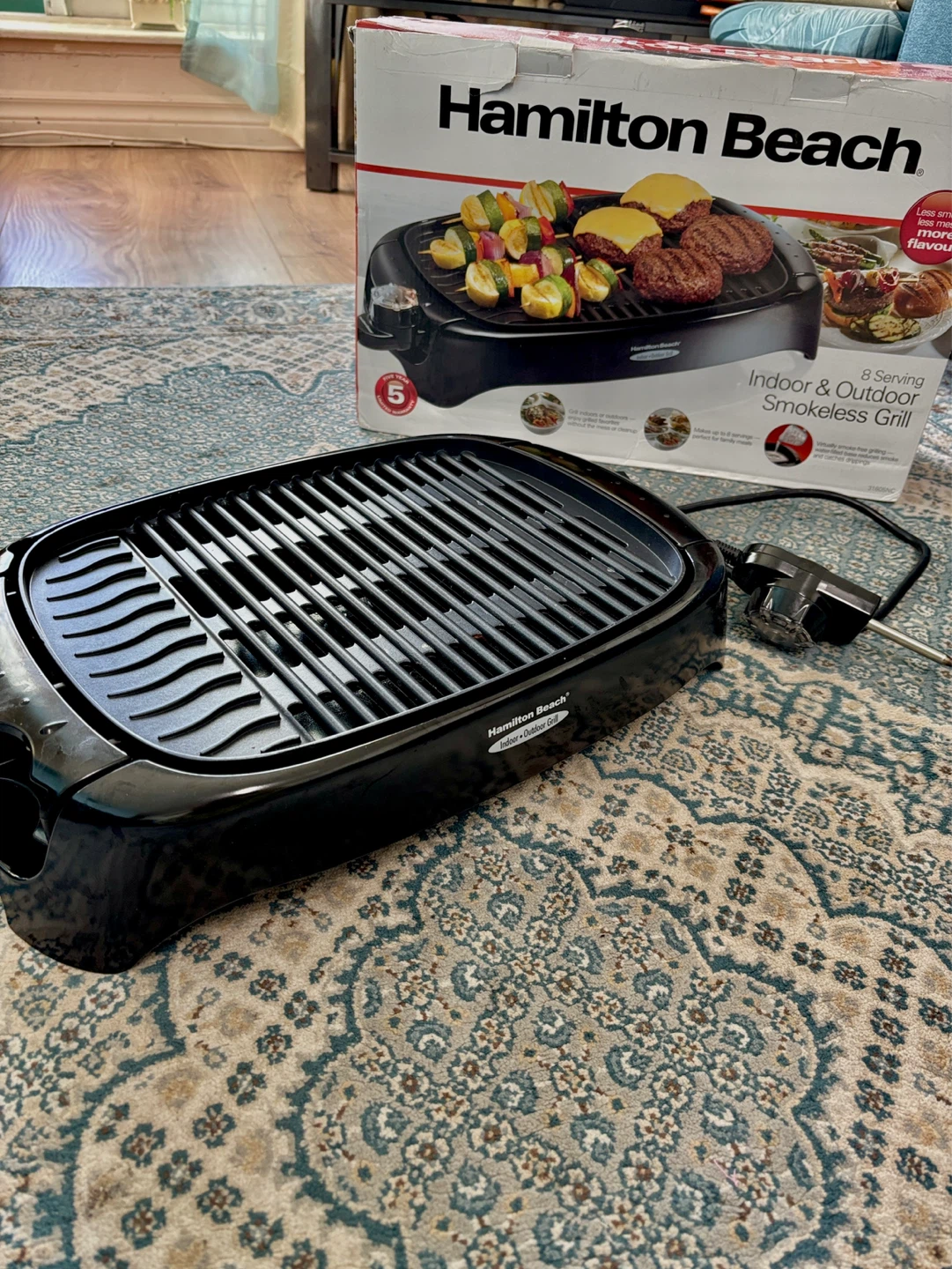 Hamilton Beach Indoor & Outdoor Smokeless Grill - photo 3