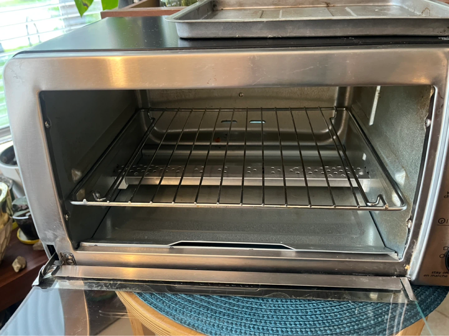 Toaster oven, Black & Decker, hardly used - photo 2