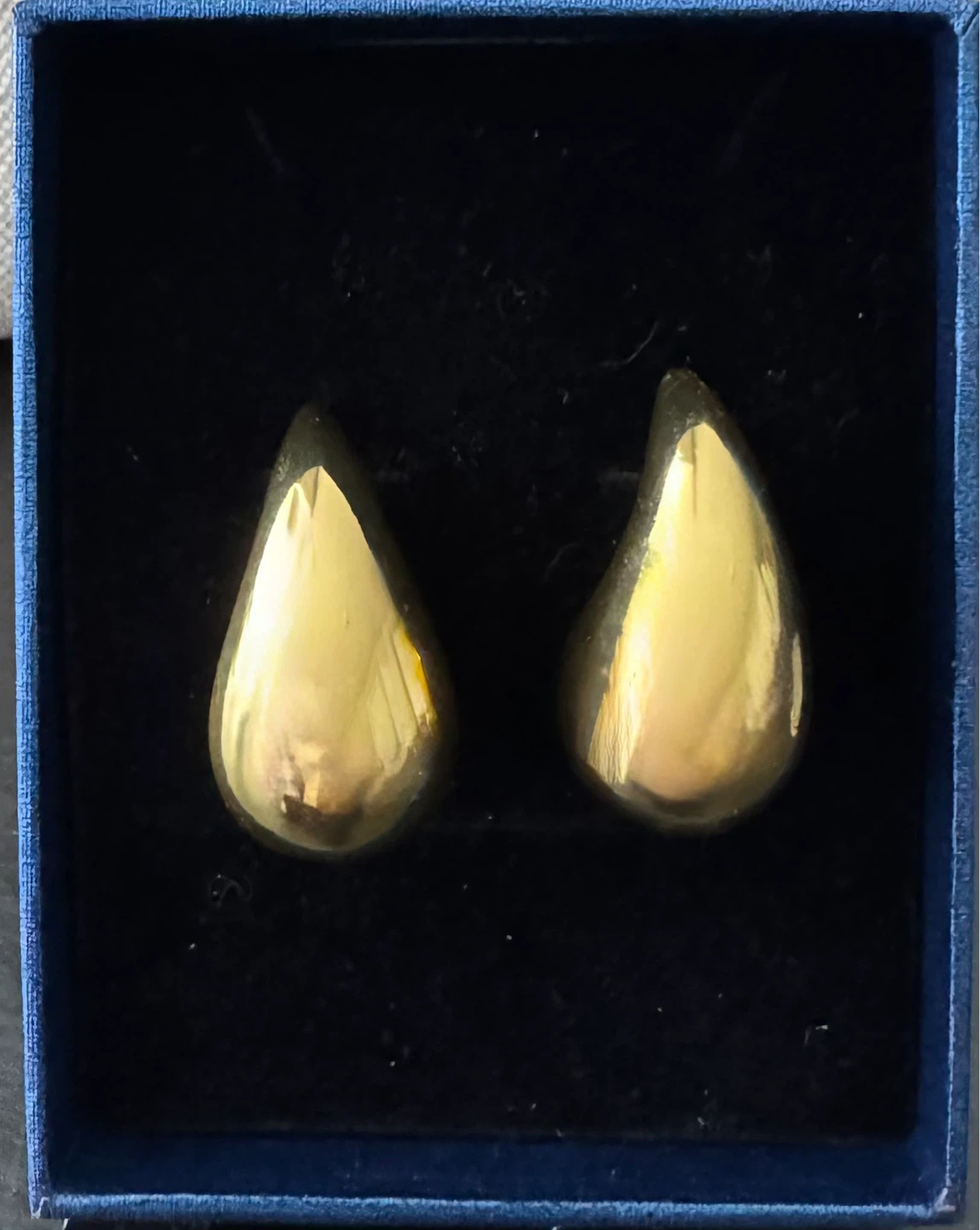 Chunky Teardrop Earrings - Gold Tone