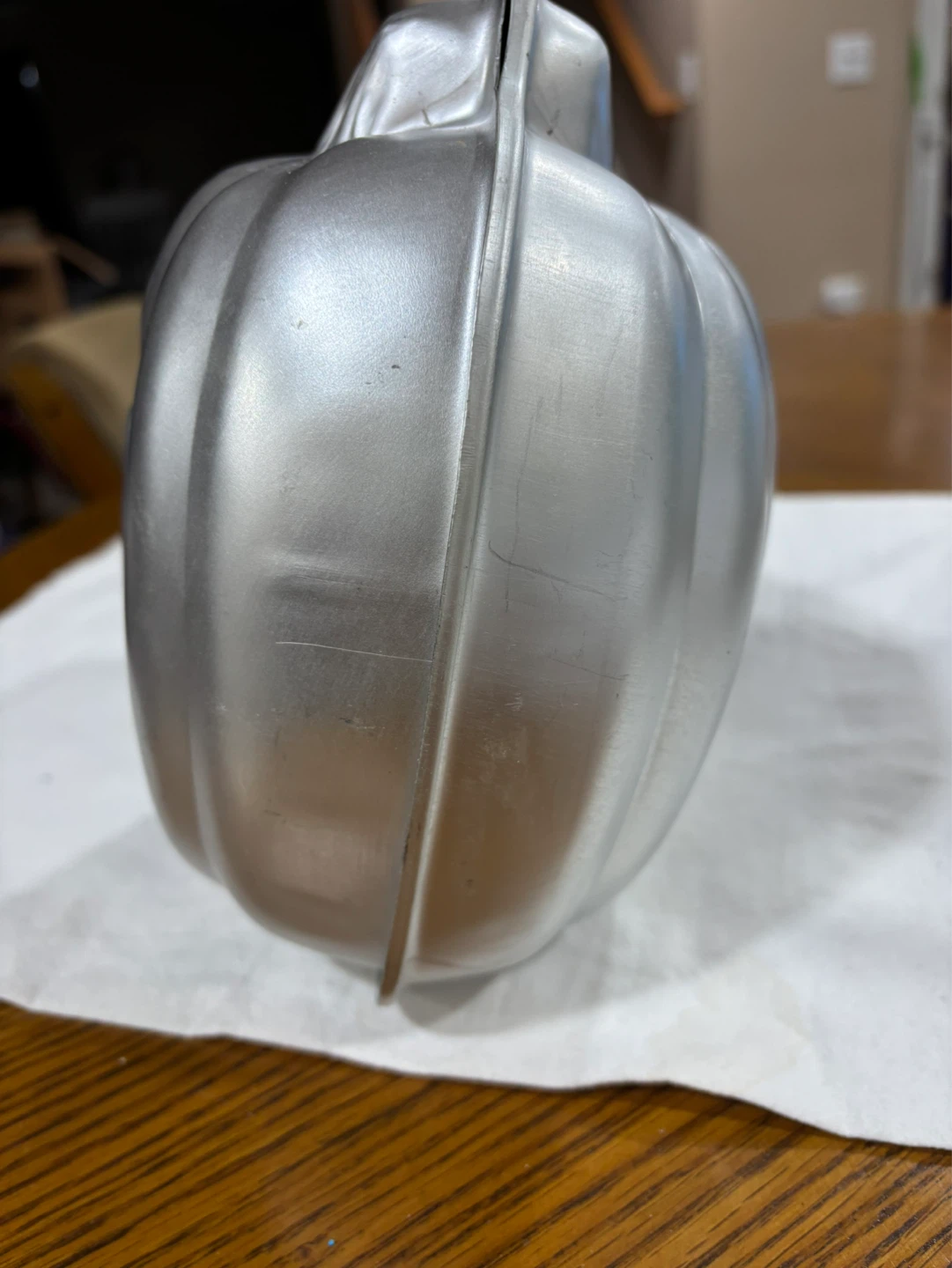 Wilton 3D Pumpkin Cake Pan - photo 2