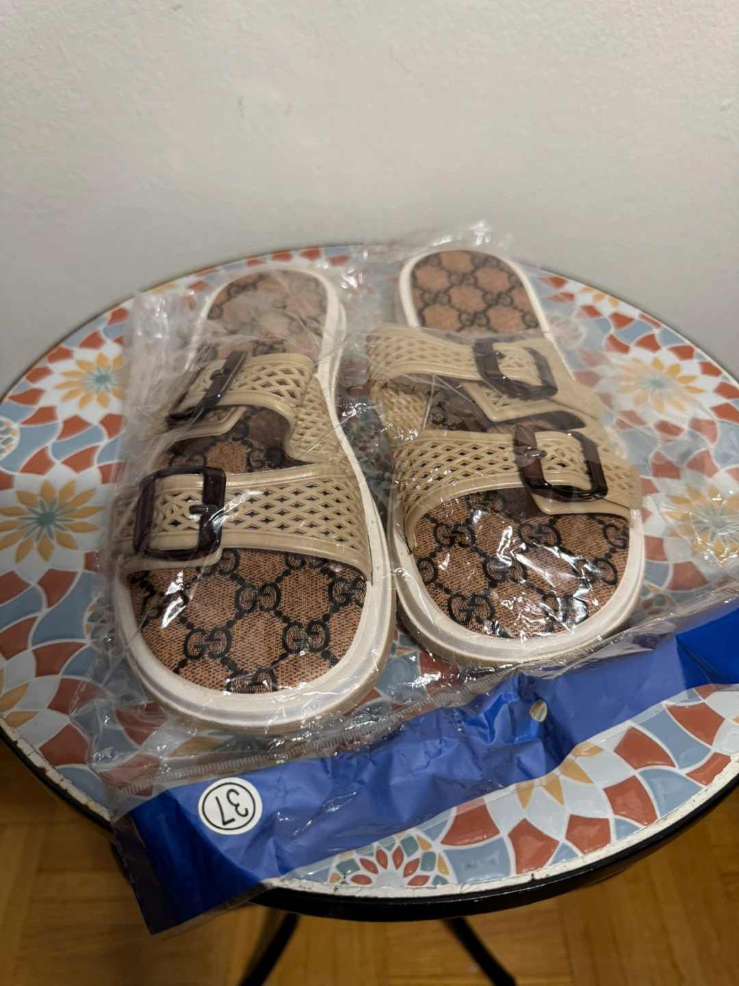 Unbranded Double Buckle Slides - Size 37