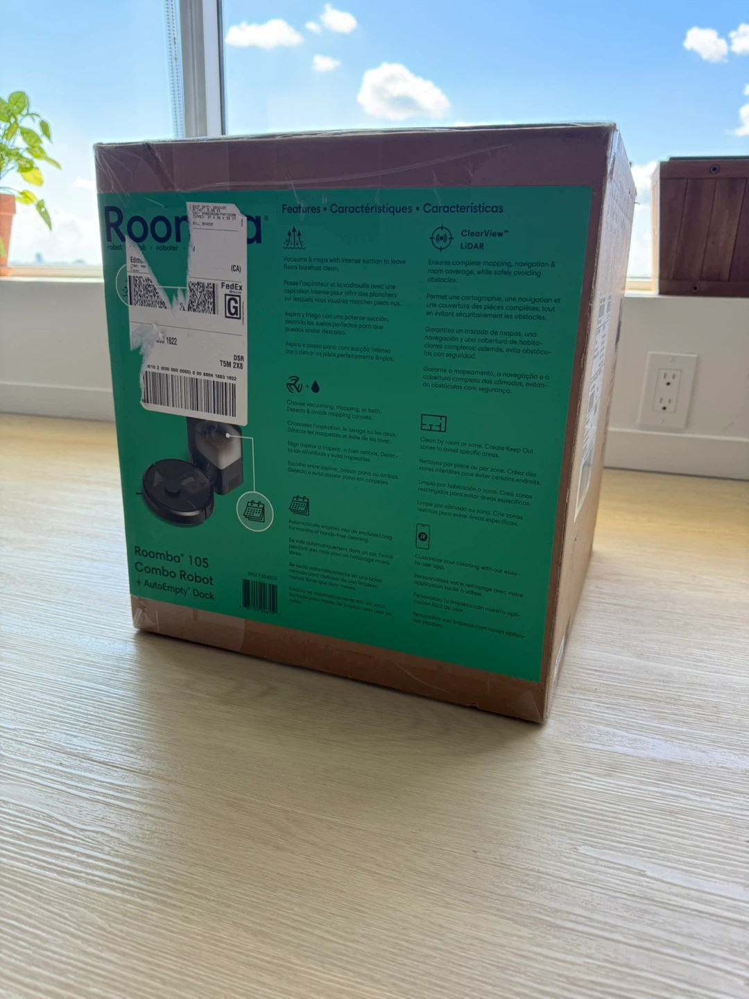 iRobot Roomba 105 Combo Robot + AutoEmpty Dock