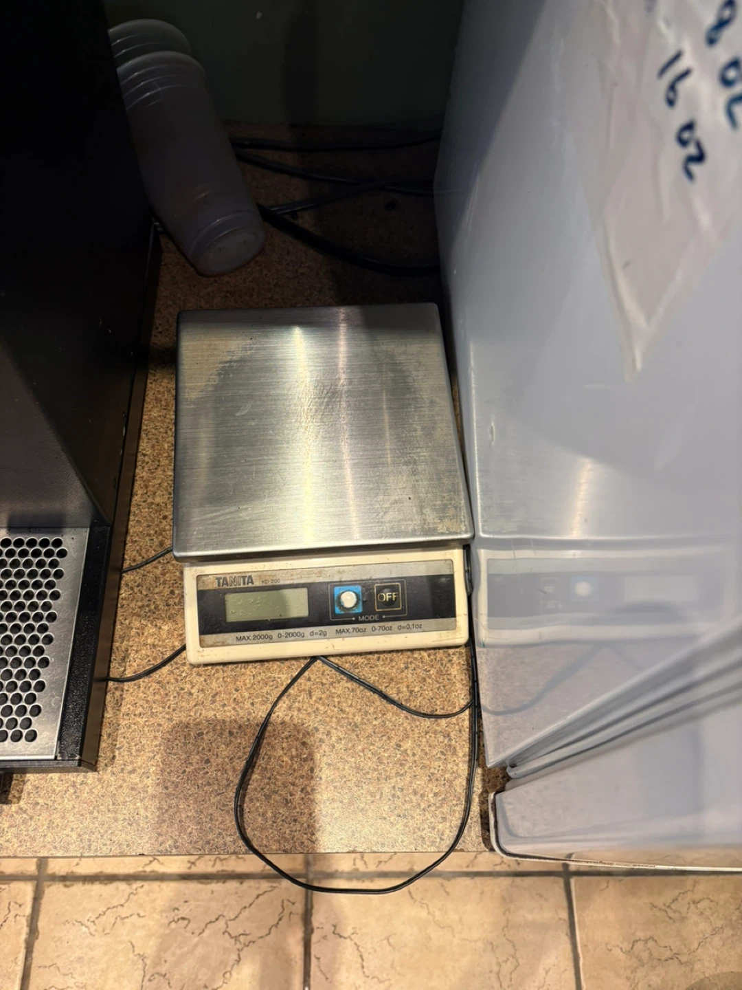 Tanita KD-200 Digital Kitchen Scale