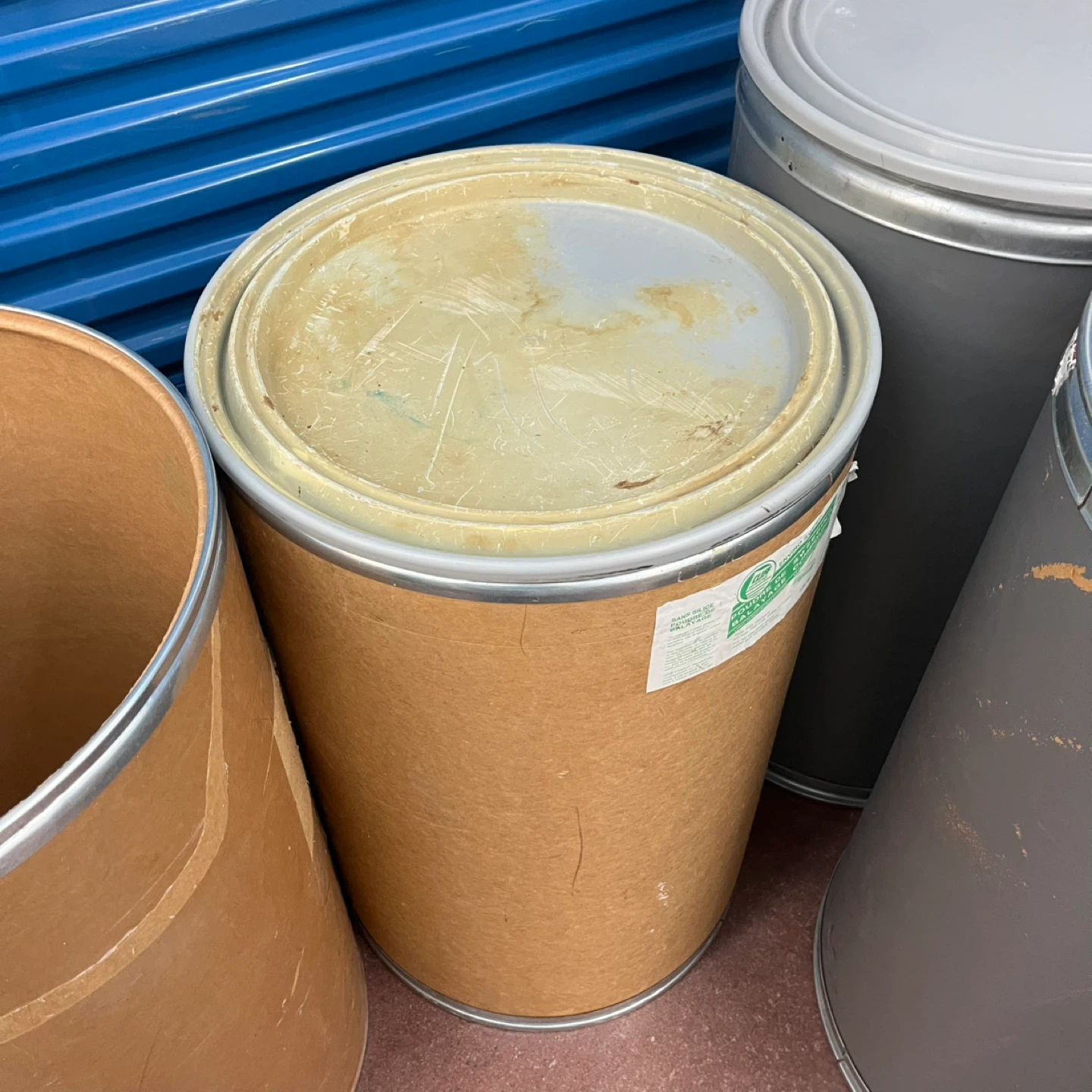 8 Fiber Drums with Lids - photo 5