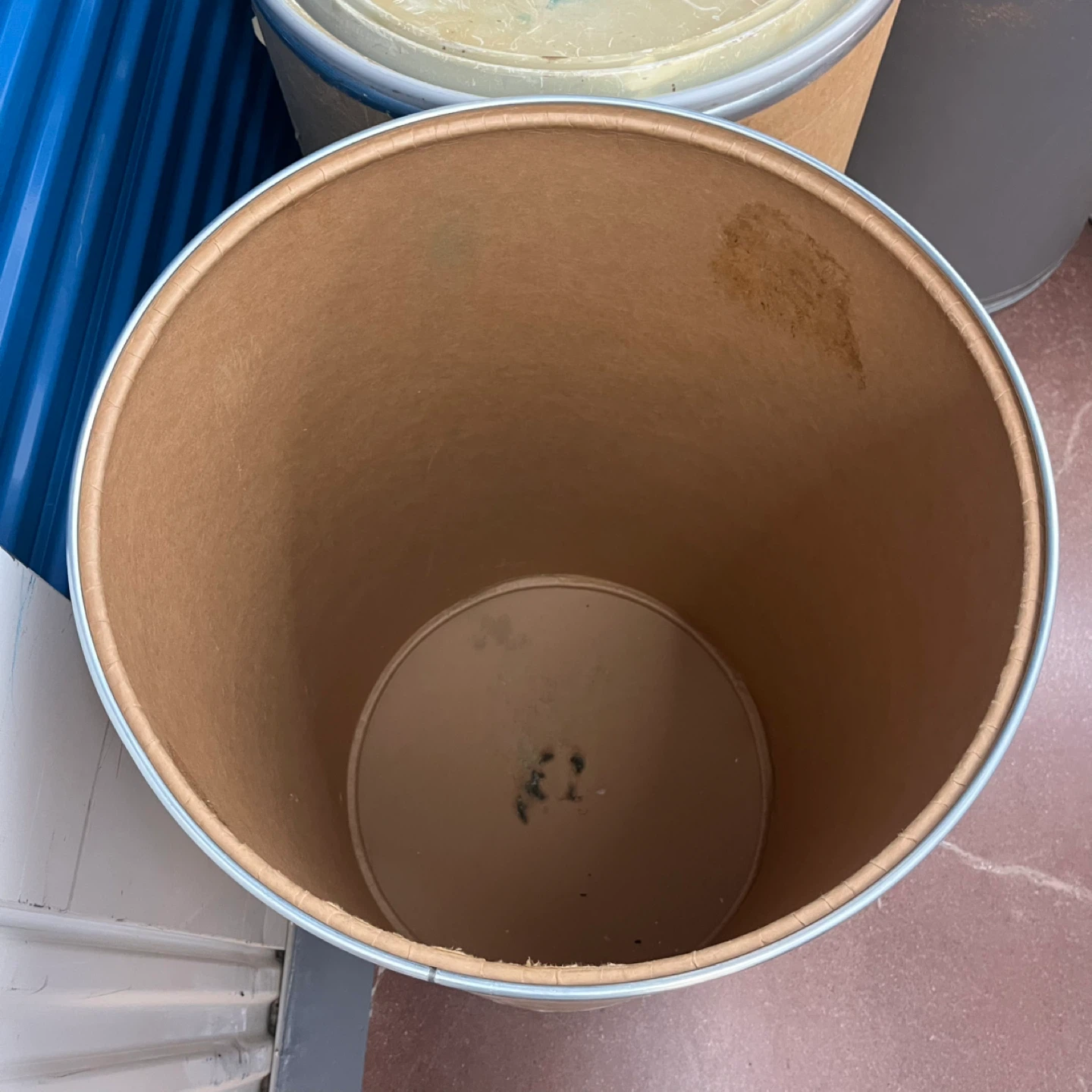 8 Fiber Drums with Lids - photo 3