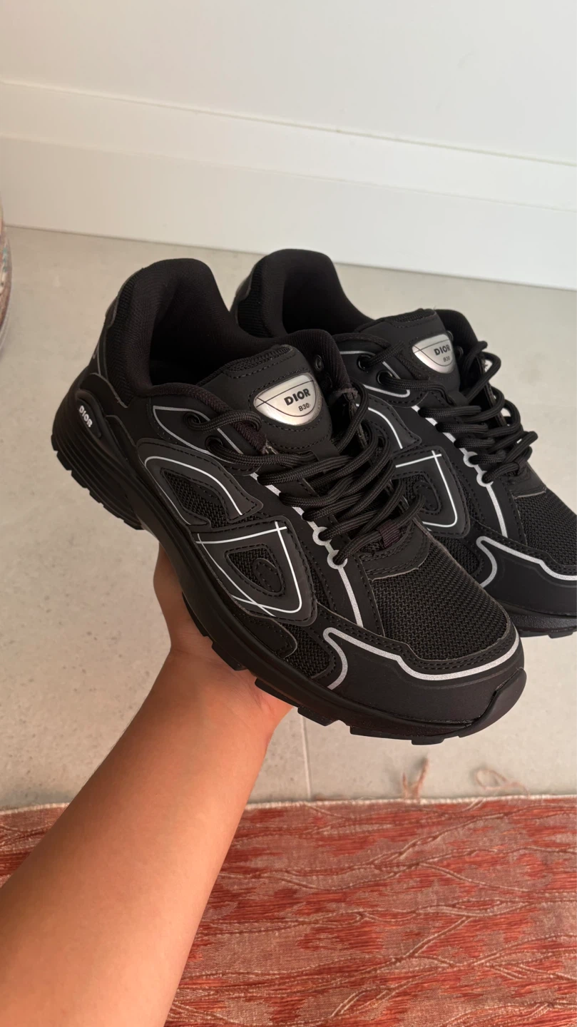 DIOR B30 Sneakers Black