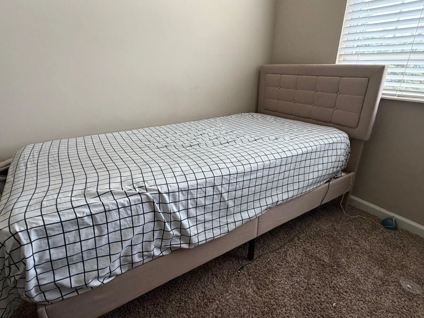 Twin bed with mattress