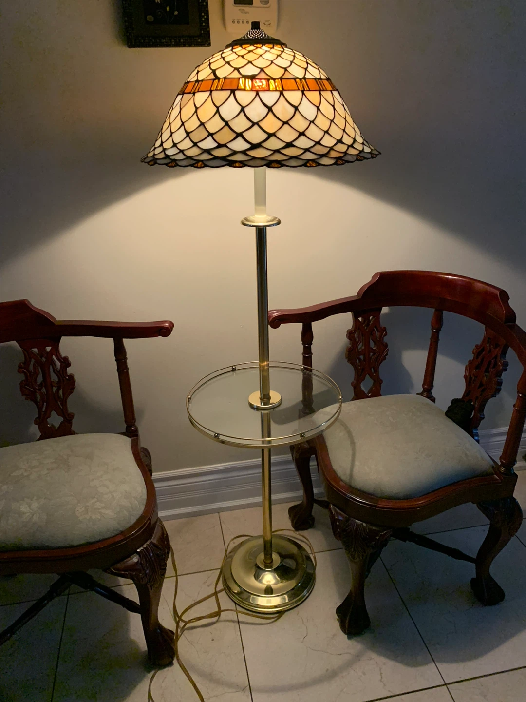 Tiffany Style Floor Lamp with Glass Shade and Side Table