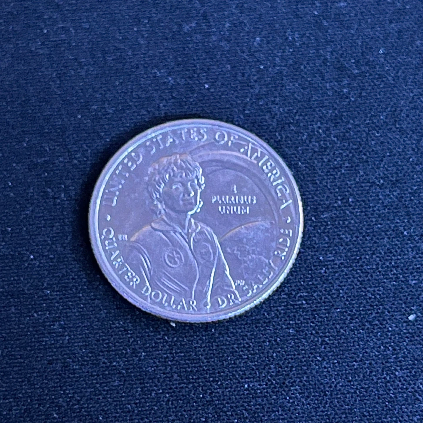 Canadian tire money and Americans quarters - photo 5