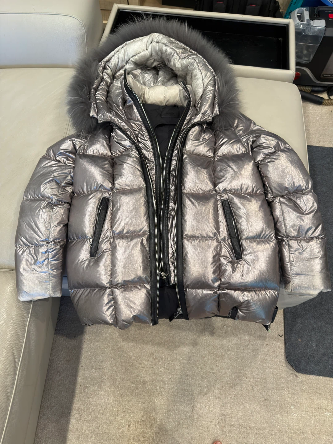 RUDSAK Down Puffer Jacket - Silver