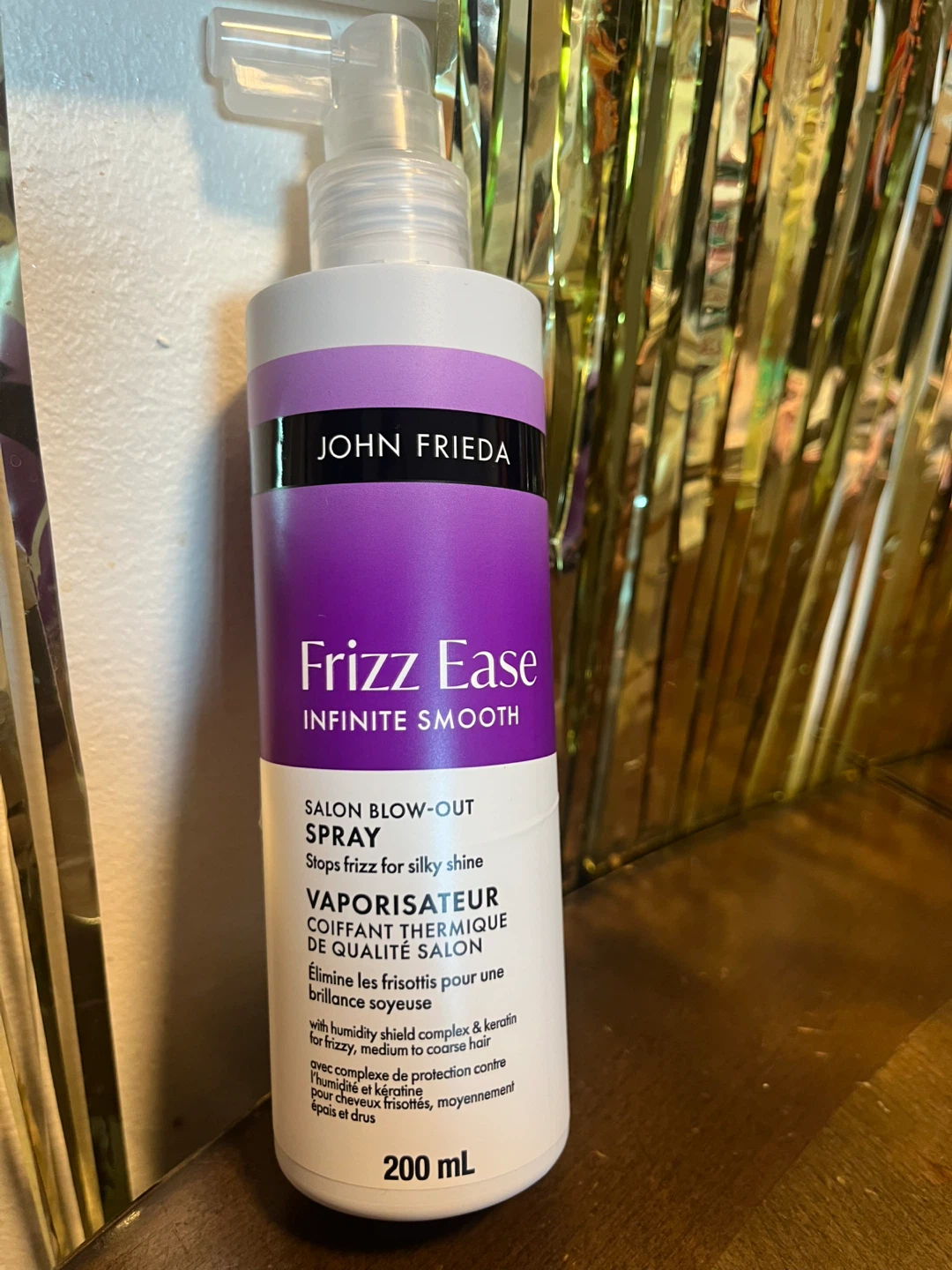John Frieda Frizz Ease Infinite Smooth Salon Blow-Out Spray