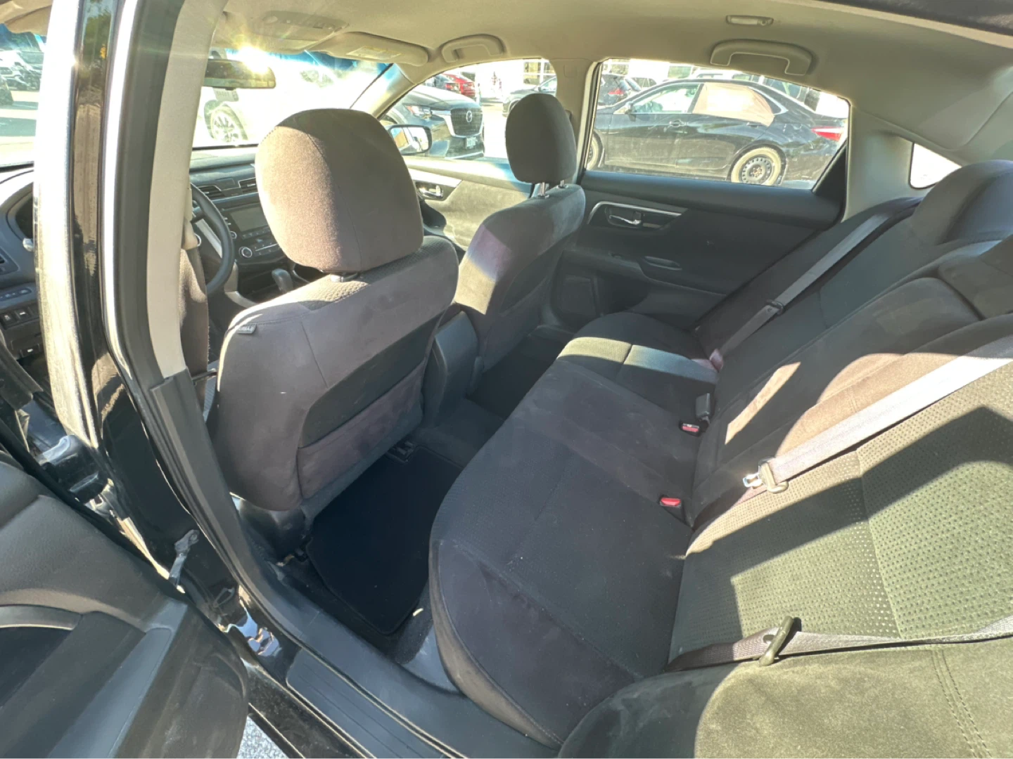Nissan Altima Sedan - photo 3