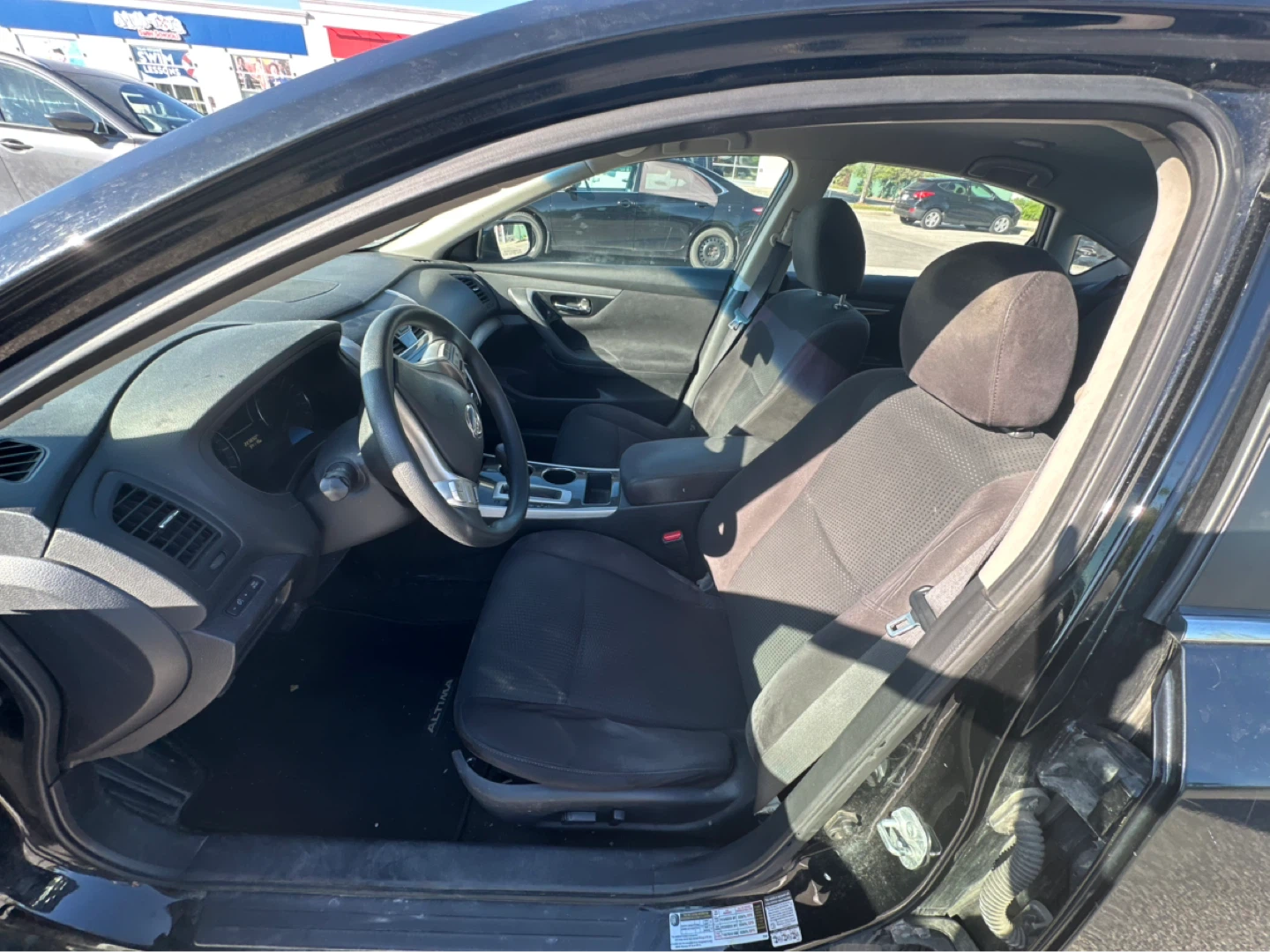 Nissan Altima Sedan - photo 4