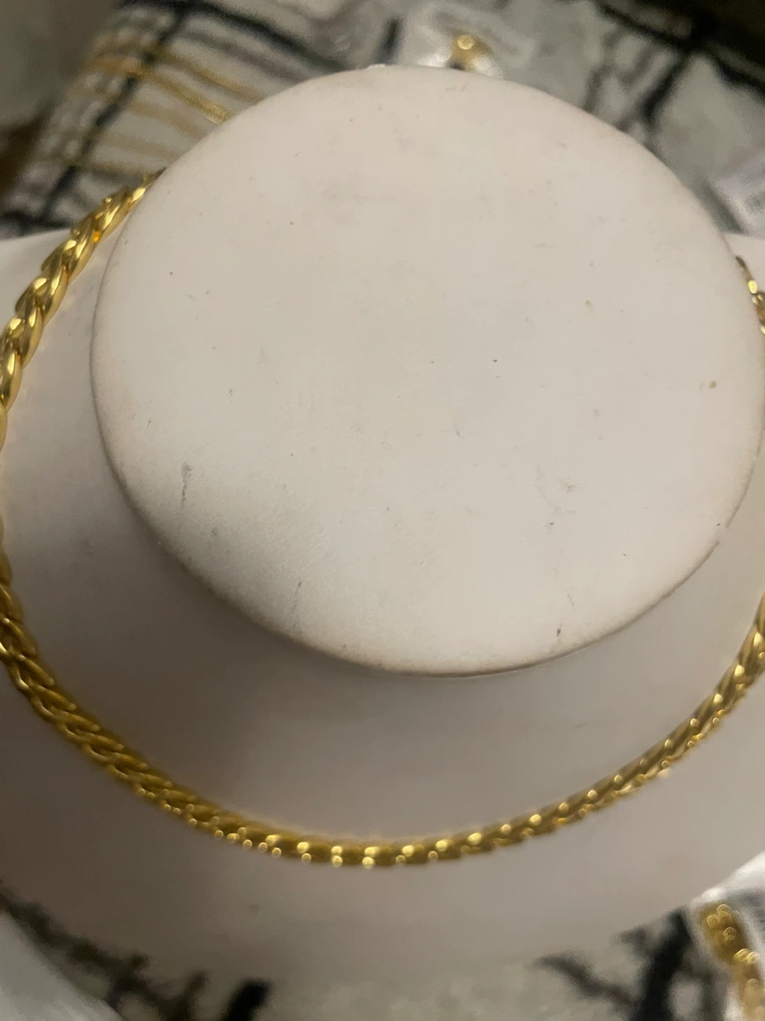Gold coloured chain necklace - photo 3