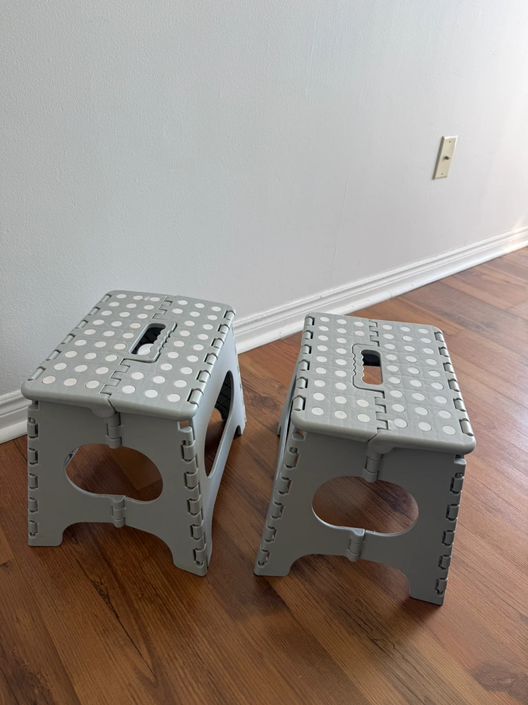 Foldable Step Stool – Grey, Lightweight & Compact!