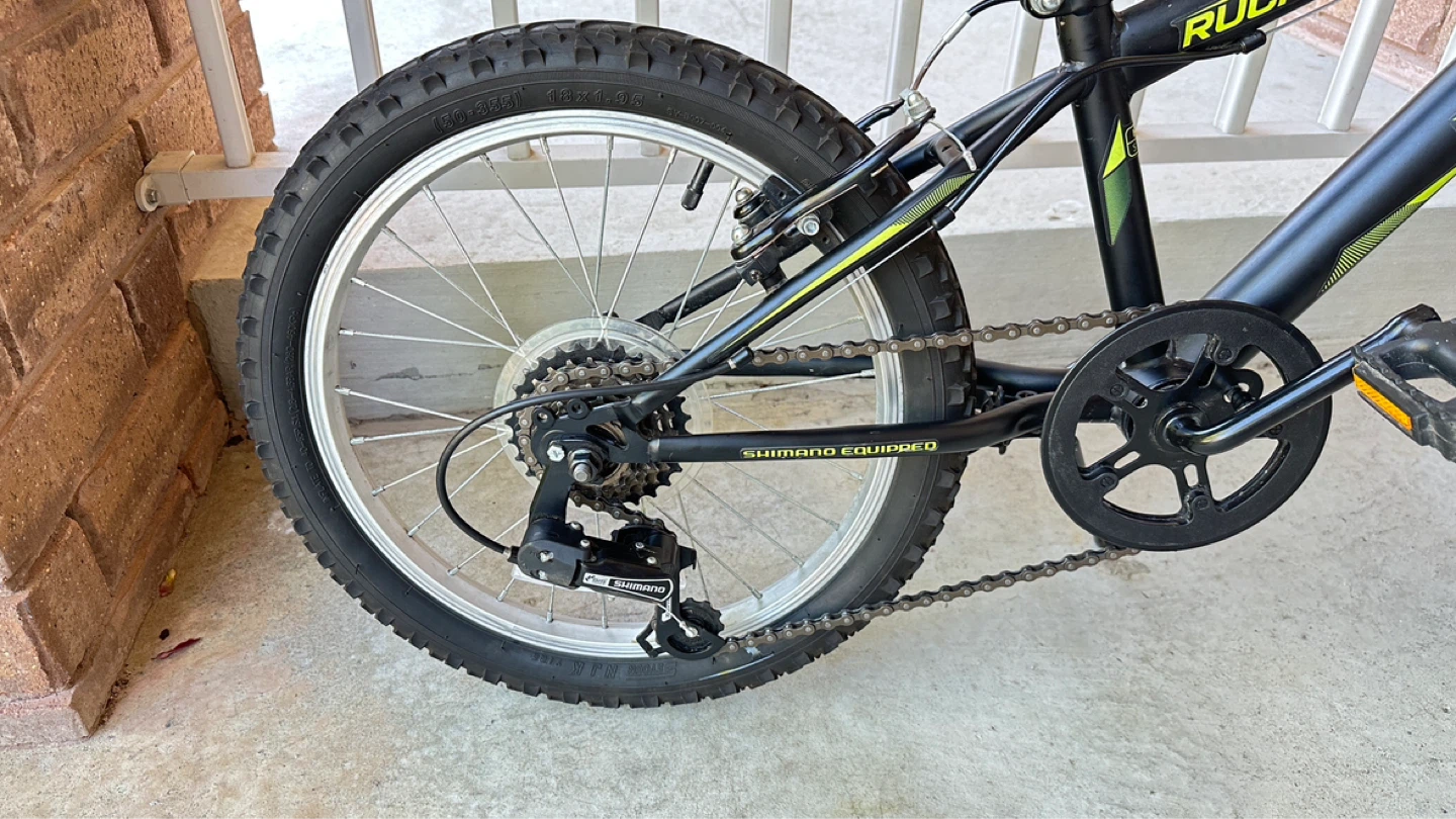 CCM Ruckus Kids Bike 18” wheel - photo 2