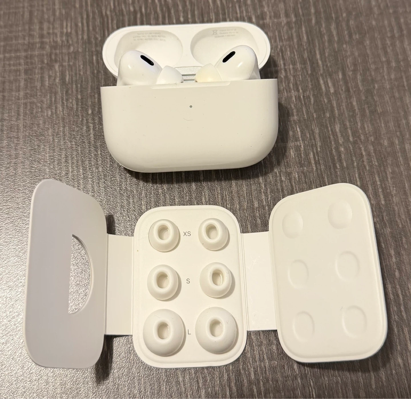 Apple AirPods Pro (2nd generation) with Charging Case