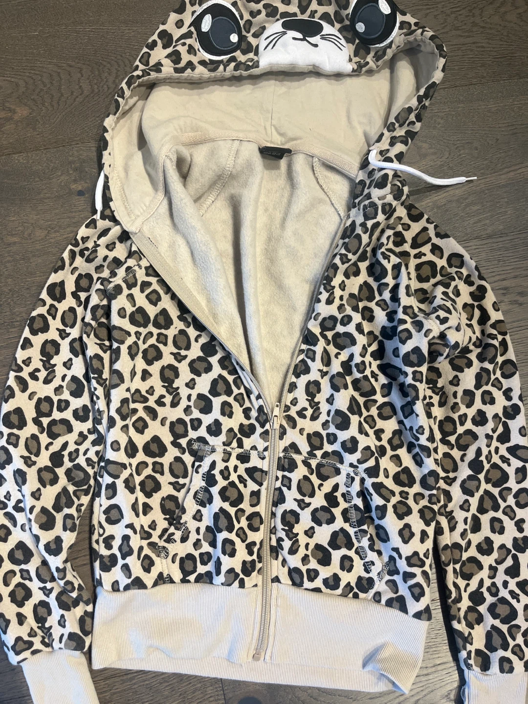 SCENE// Leopard Print Hooded Zip-Up Jacket with Animal Ears